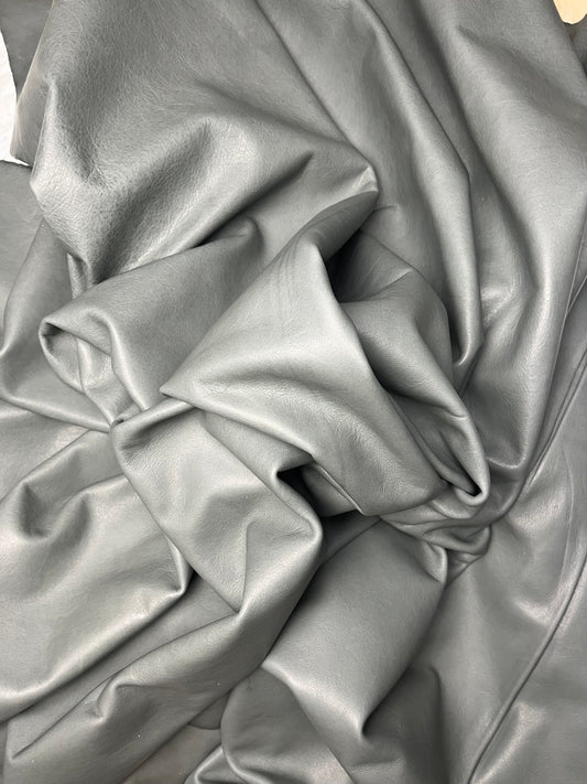 Med Grey - Top Grain - Chrome Tan - 3oz