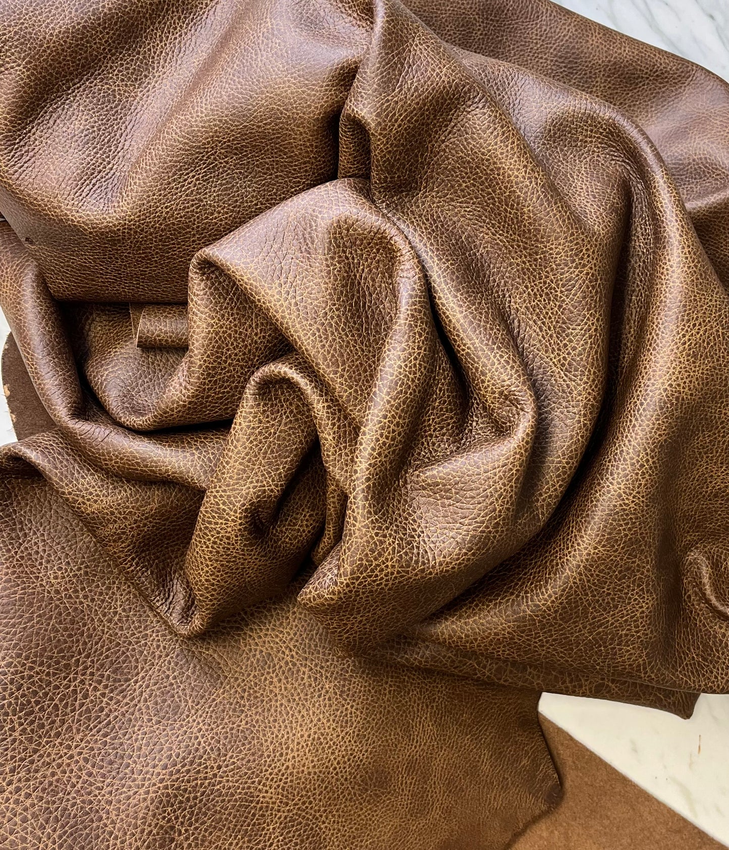 Wilfreds Elusive Brown - Full Grain - Upholstery - 3oz