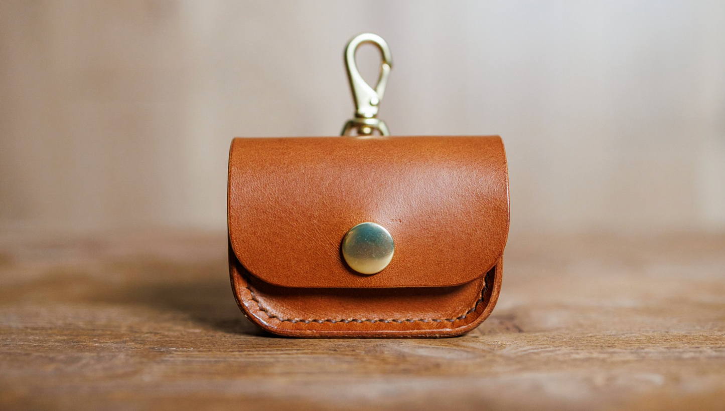 Uxbridge, Ontario - Caruso Leather - Apple AirPods Pro Gusset Case